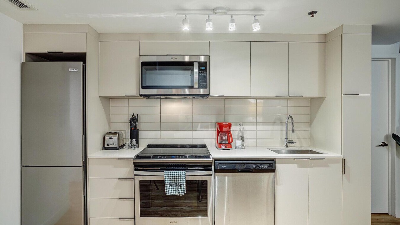 Photo of Kitchen in International District