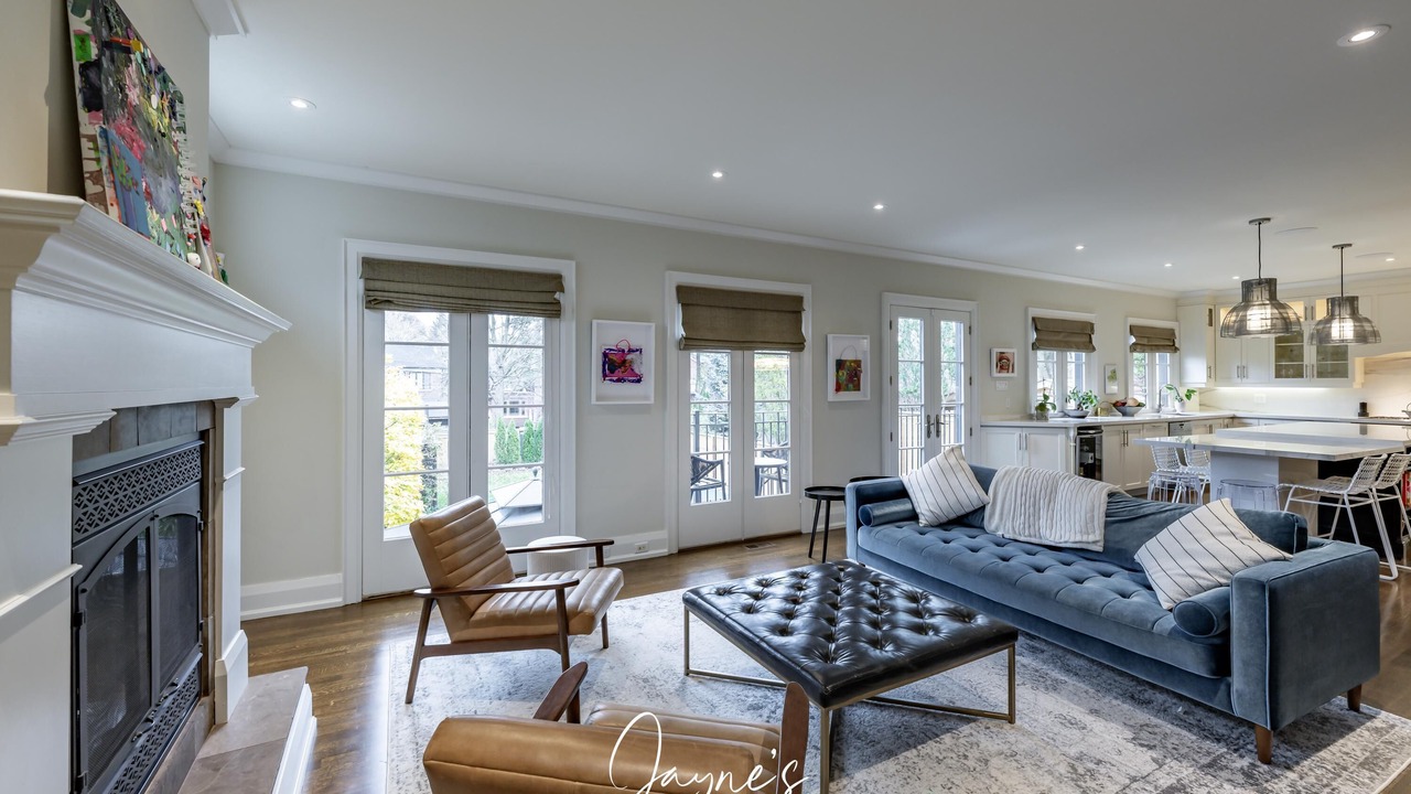 Photo of Livingroom in Lytton Park