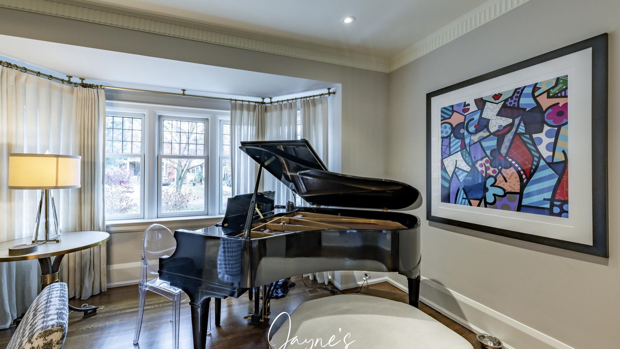 Photo of Bedroom in Lytton Park