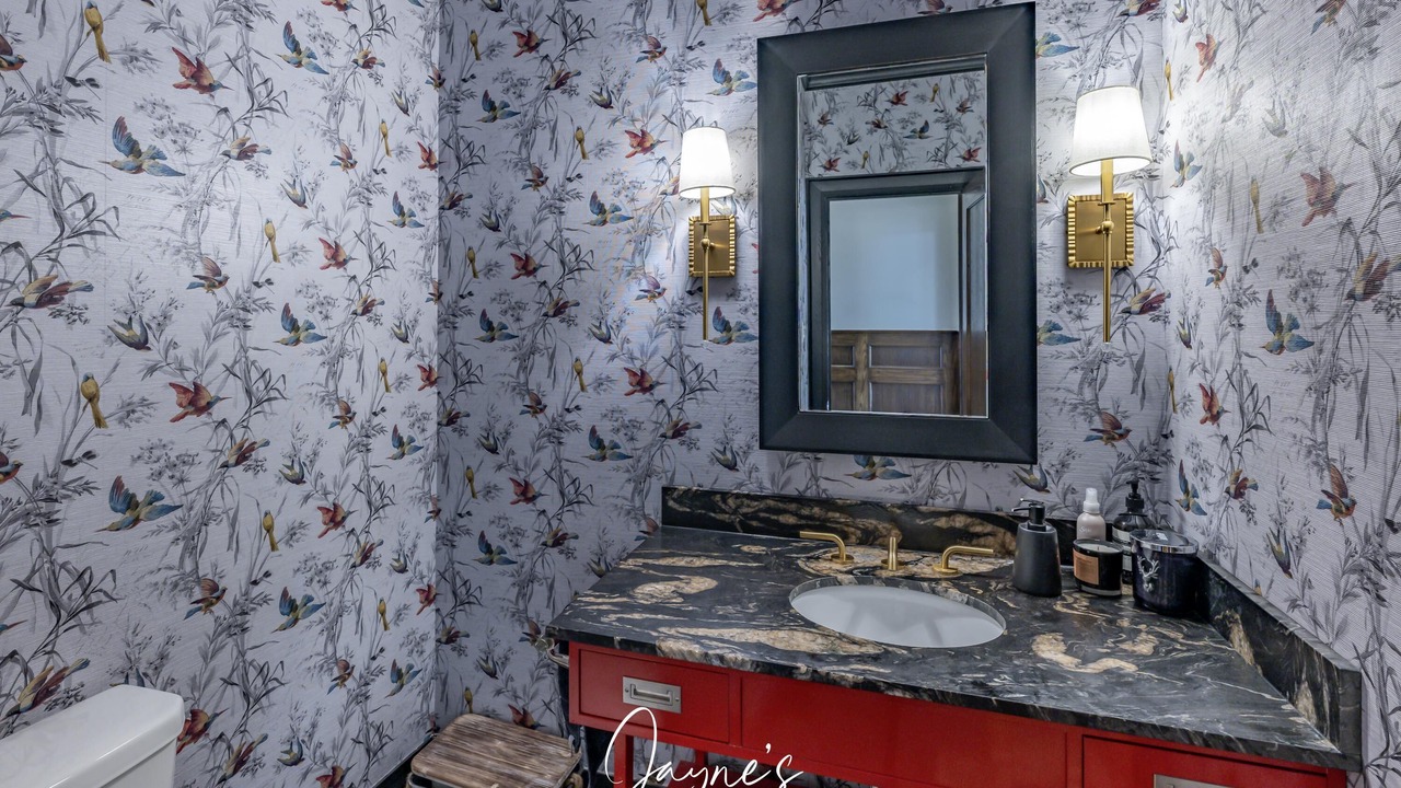 Photo of Bedroom in Lytton Park