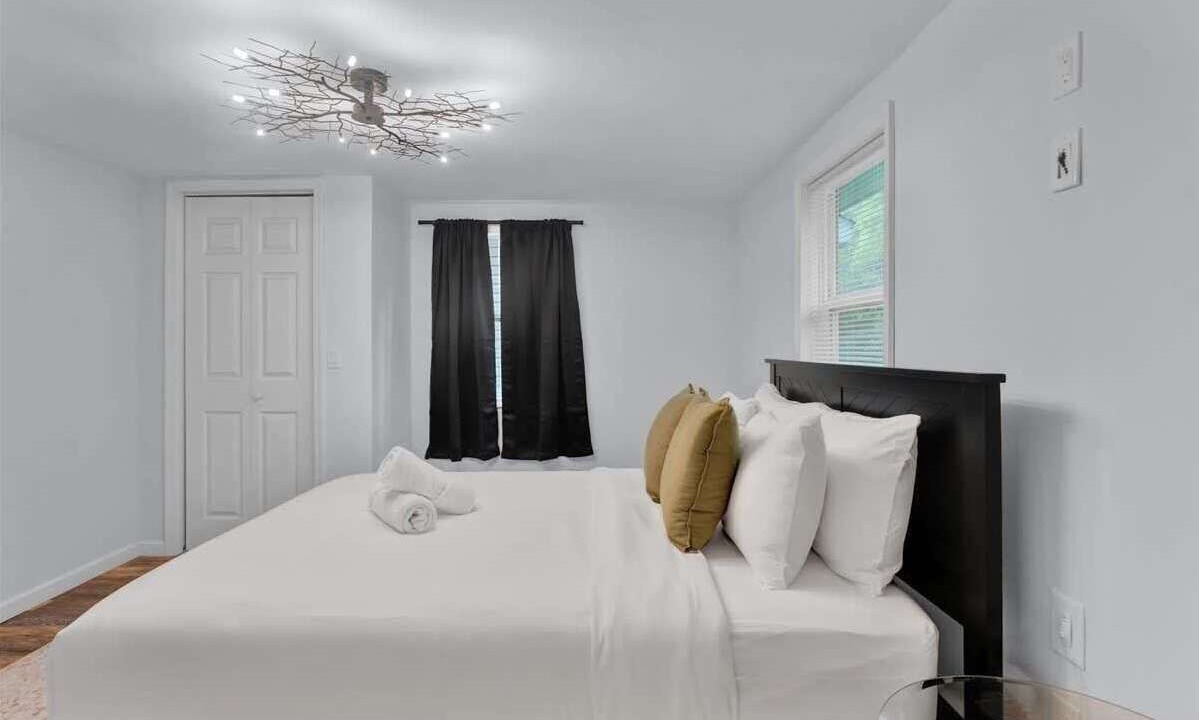 Photo of Bedroom in Canadensis