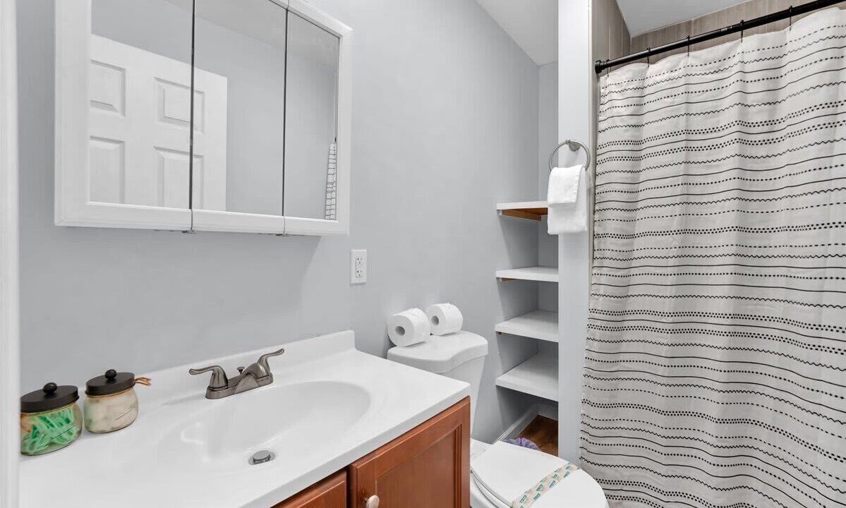 Photo of Bathroom in Canadensis