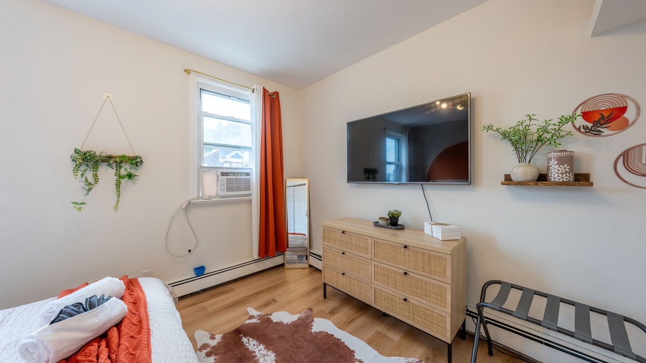 Photo of Bedroom in The Heights