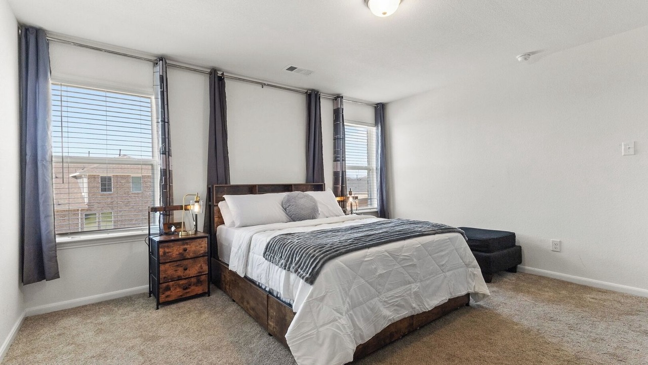 Photo of Bedroom in Forney