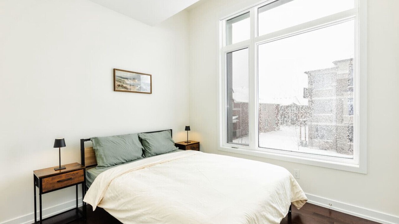 Photo of Bedroom in Oakville