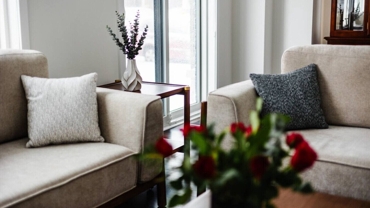 Photo of Livingroom in Oakville