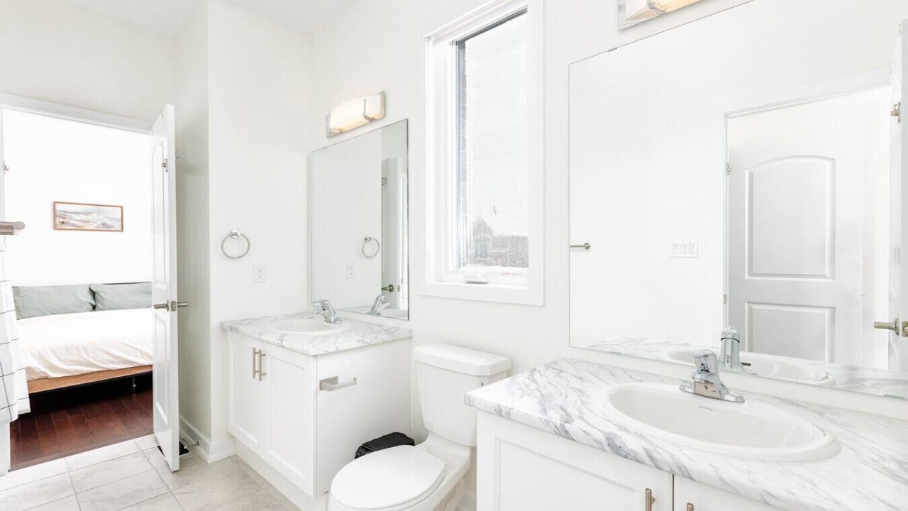 Photo of Bathroom in Oakville