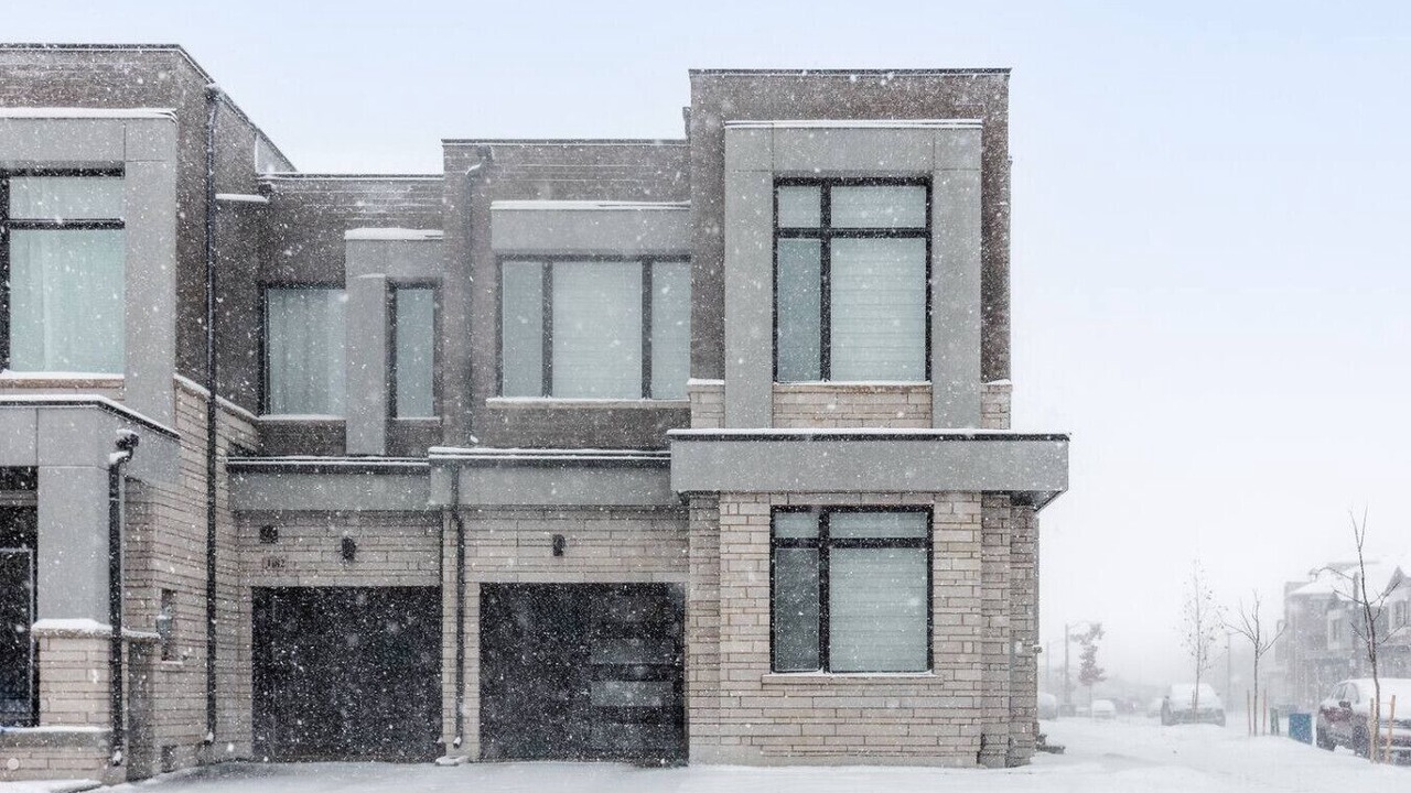 Photo of Outdoor in Oakville