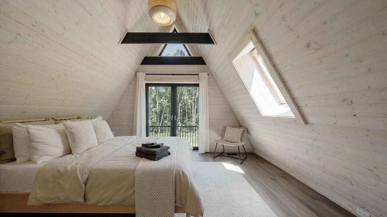 Photo of Bedroom in Gravenhurst
