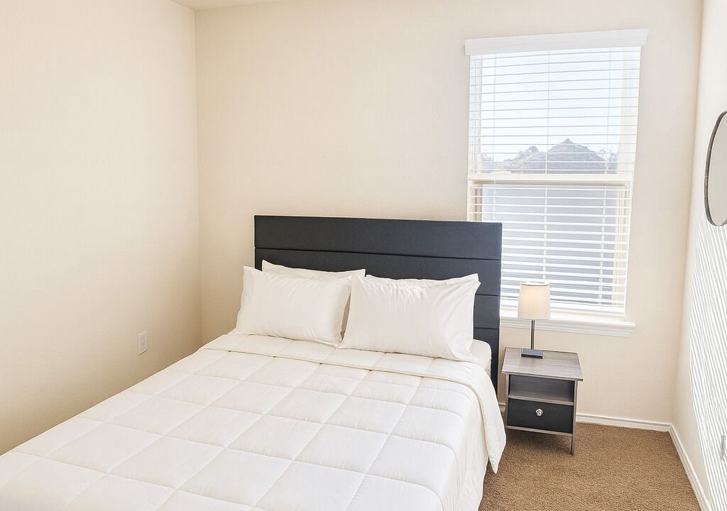 Photo of Bedroom in Humble