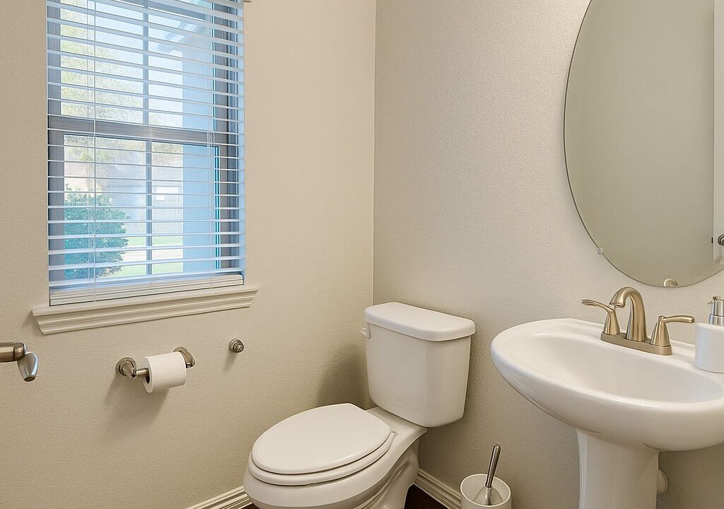 Photo of Bathroom in Humble