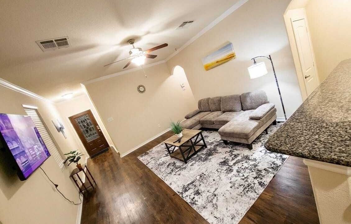 Photo of Livingroom in Humble