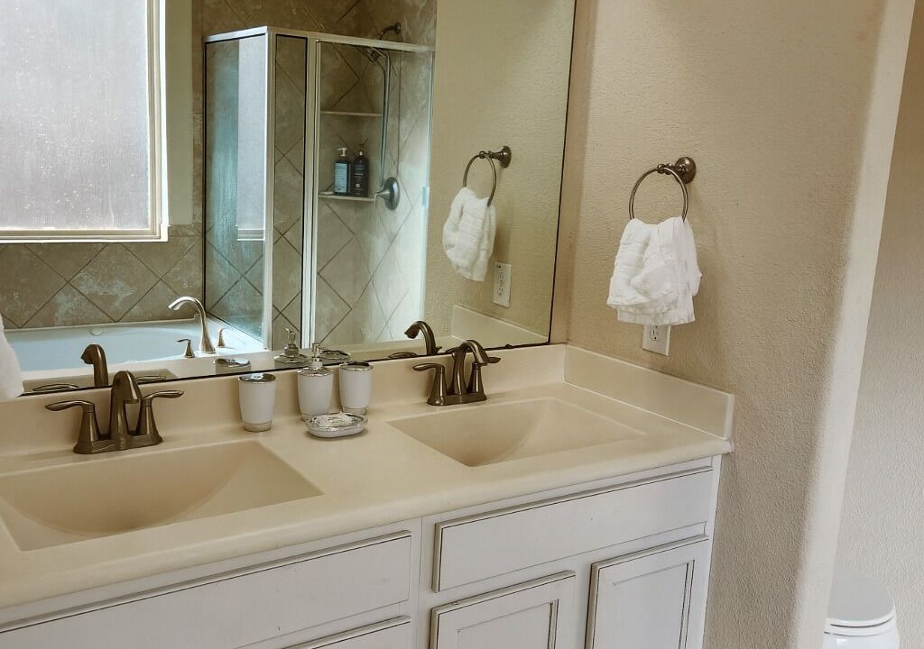Photo of Bathroom in Humble