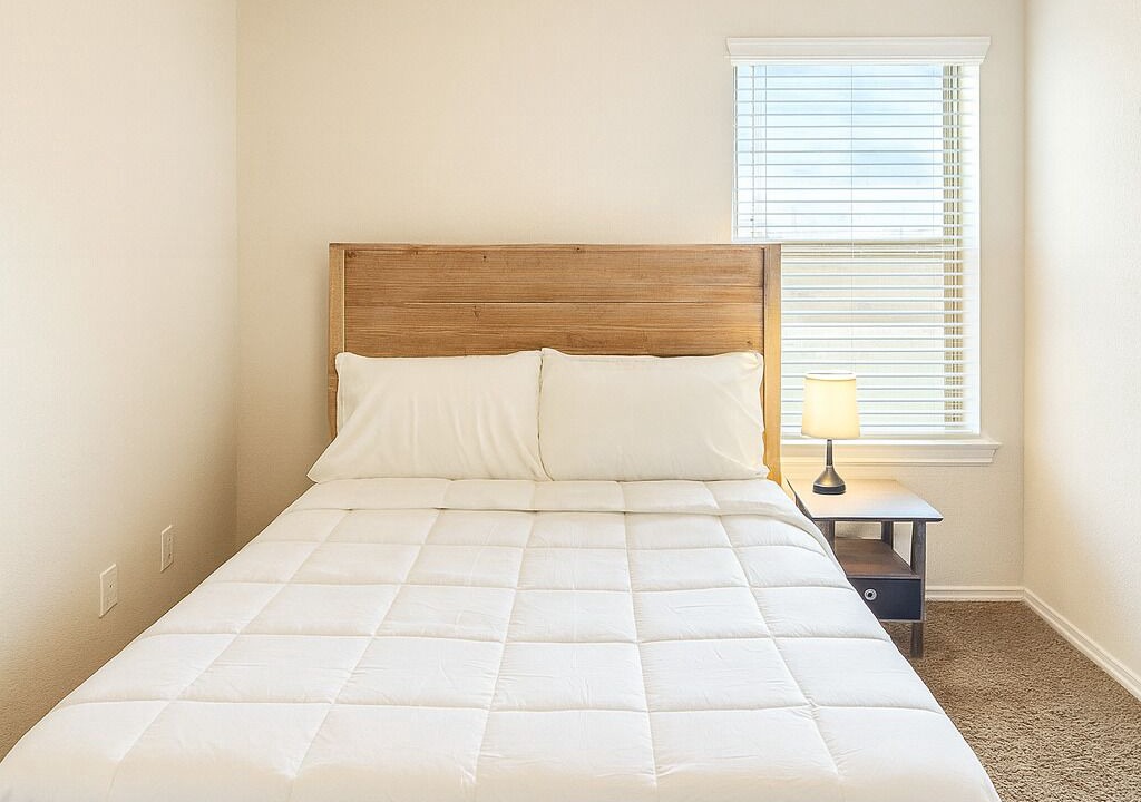 Photo of Bedroom in Humble