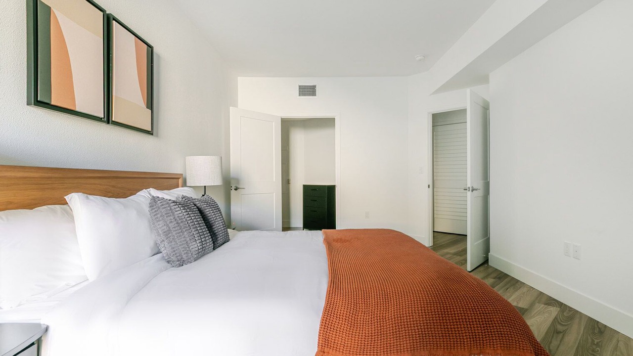 Photo of Bedroom in Pleasant Hill