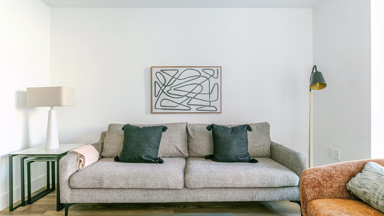 Photo of Livingroom in Pleasant Hill