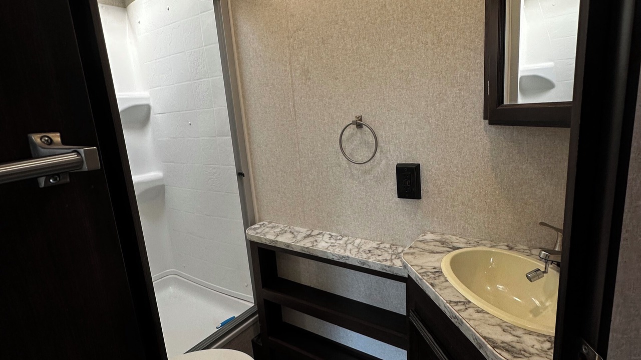 Photo of Bathroom in Elkland