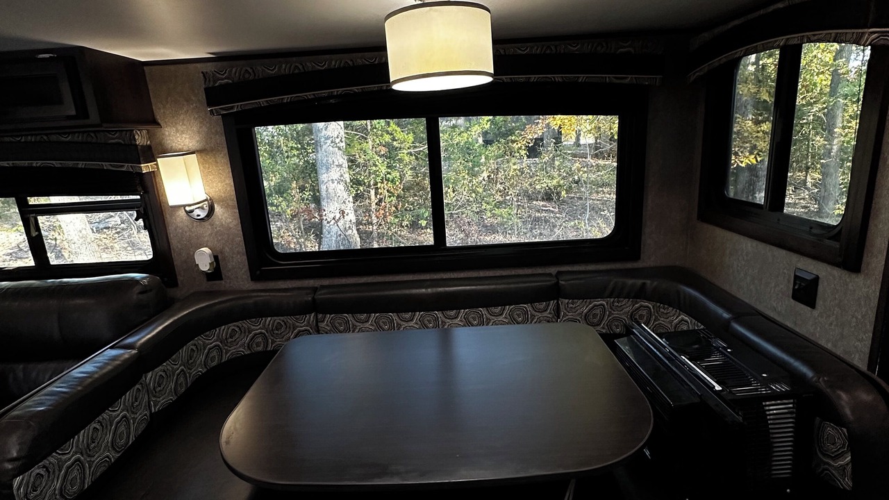 Photo of Others in Elkland