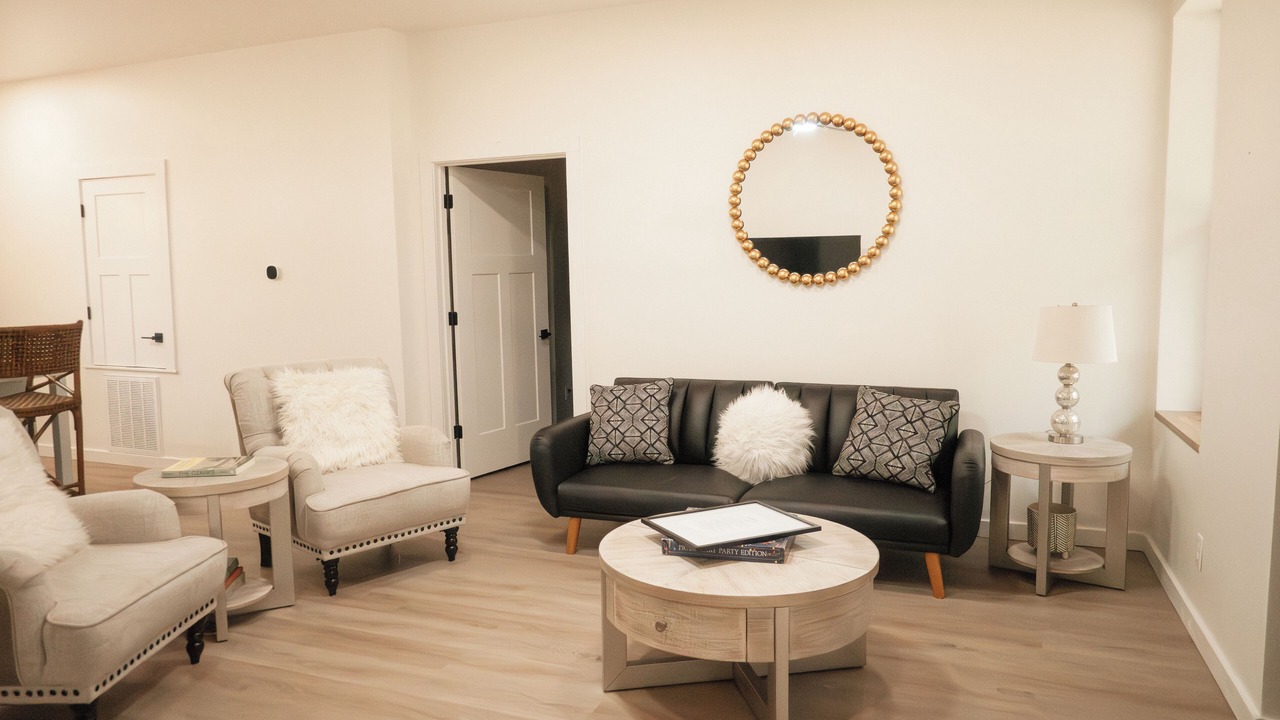 Photo of Livingroom in Clarksville