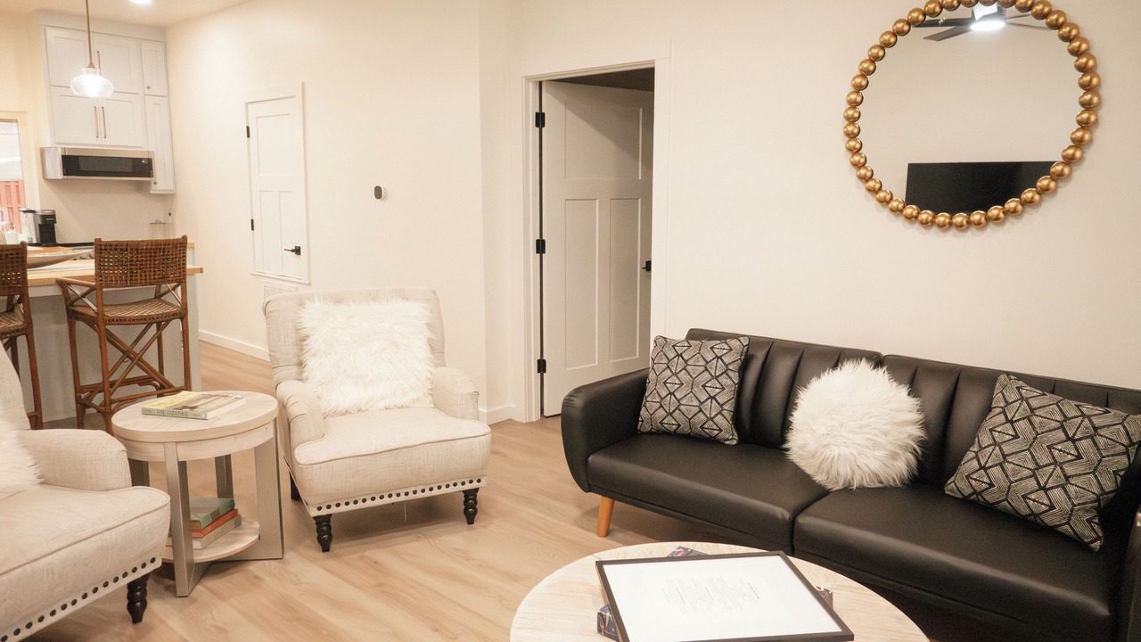 Photo of Livingroom in Clarksville