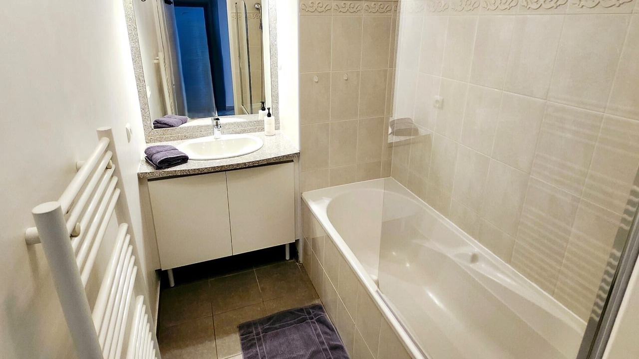 Photo of Bathroom in Charenton-le-Pont