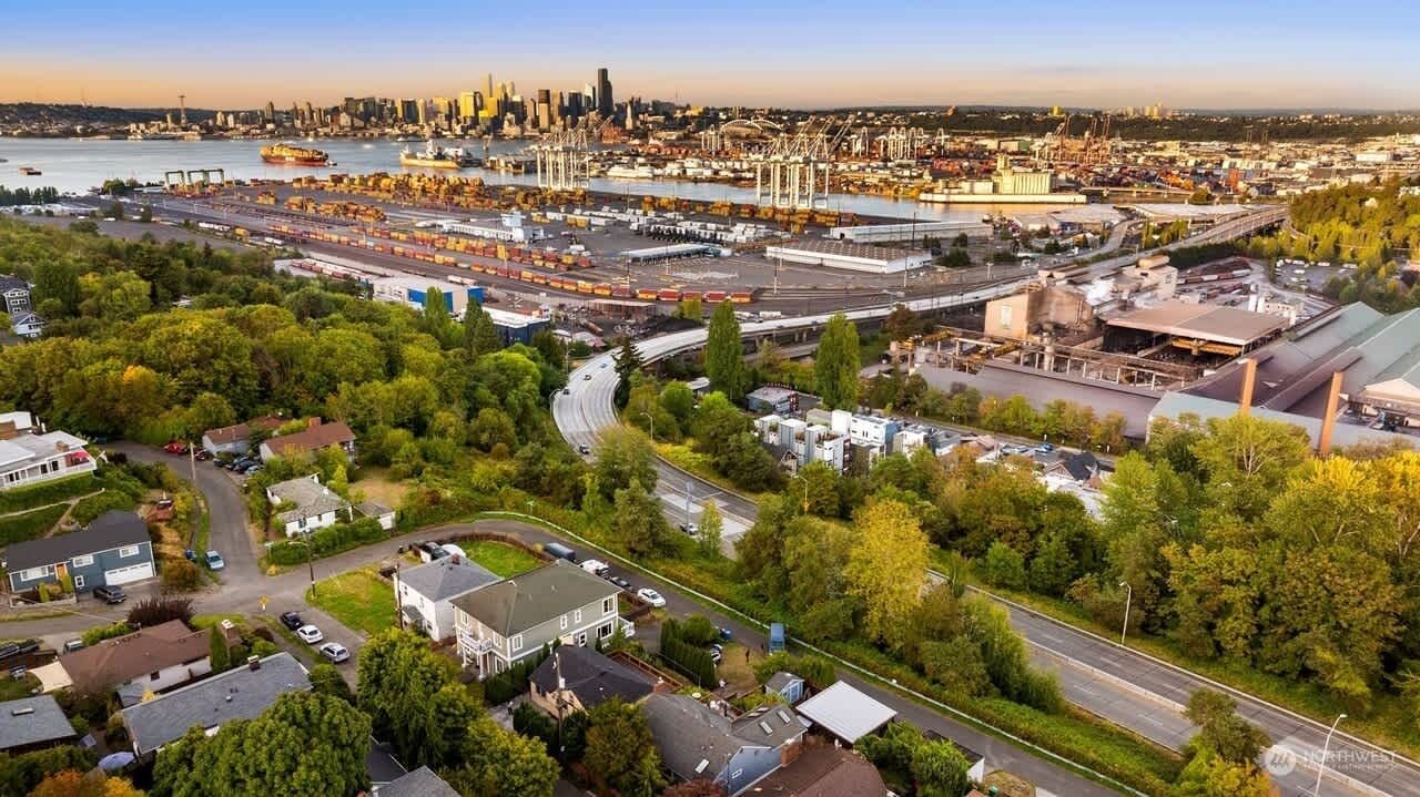 Photo of Outdoor in Genesee