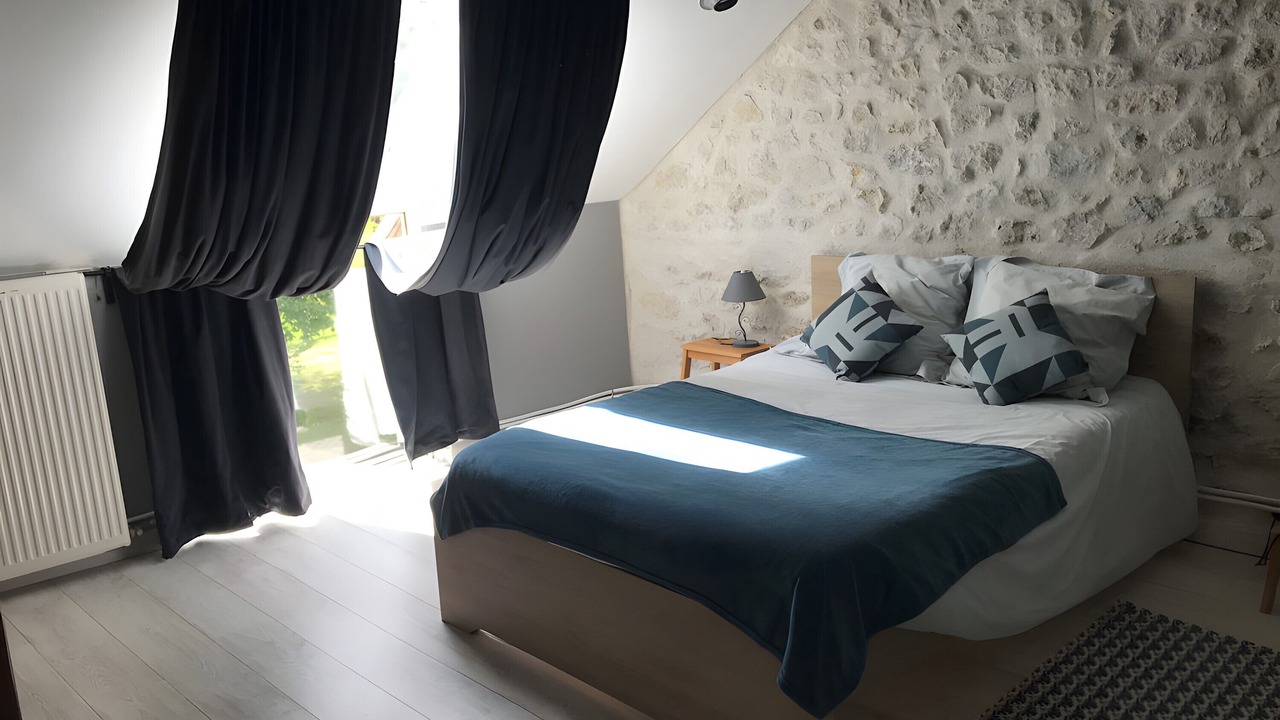 Photo of Bedroom in Avrille-les-Ponceaux