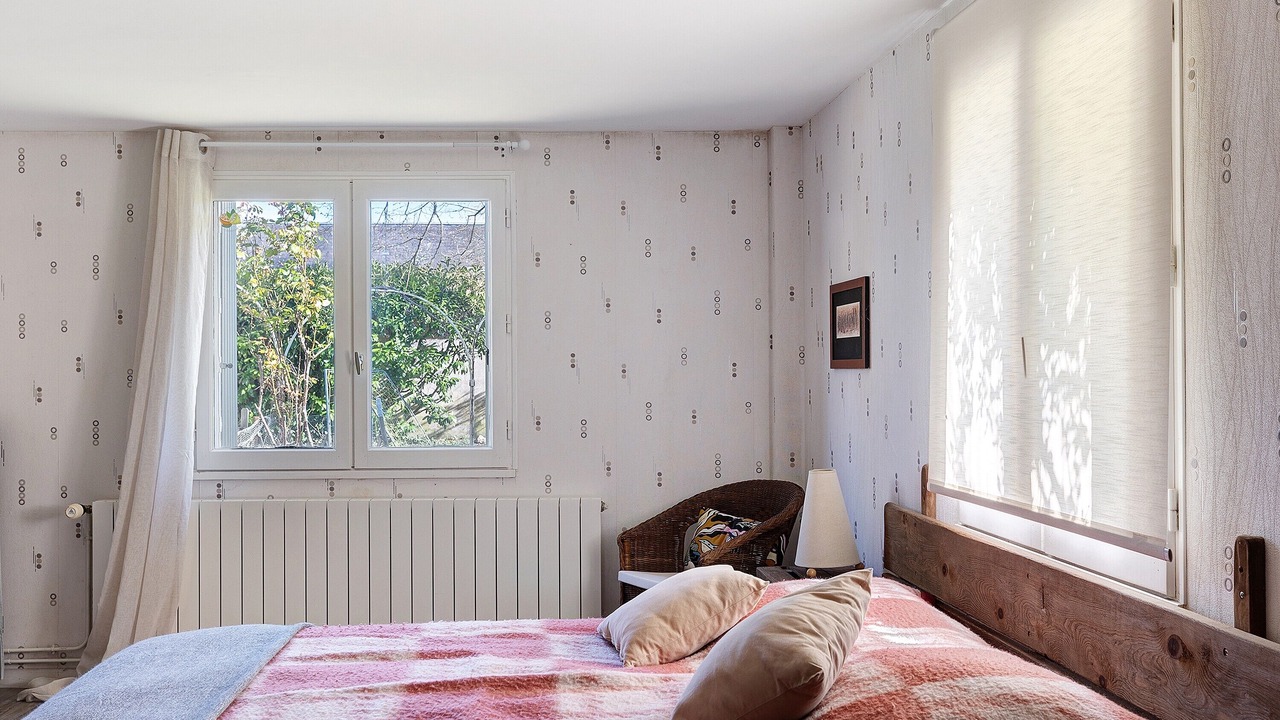 Photo of Bedroom in Avrille-les-Ponceaux