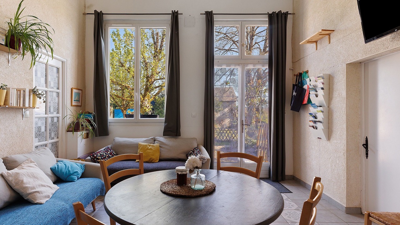 Photo of Livingroom in Avrille-les-Ponceaux