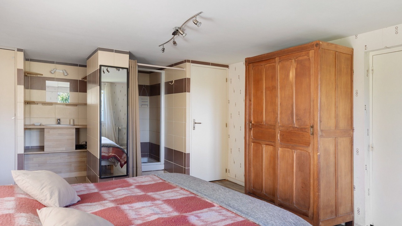 Photo of Bedroom in Avrille-les-Ponceaux