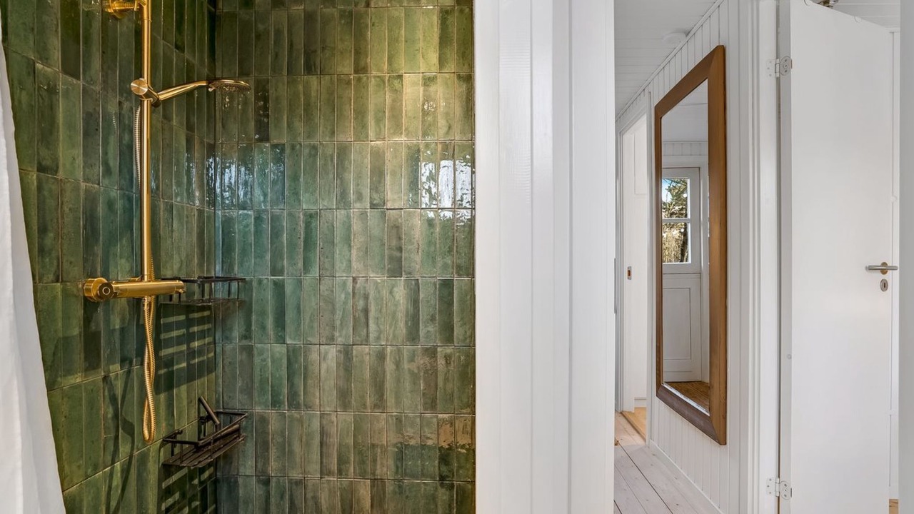 Photo of Bathroom in Hou