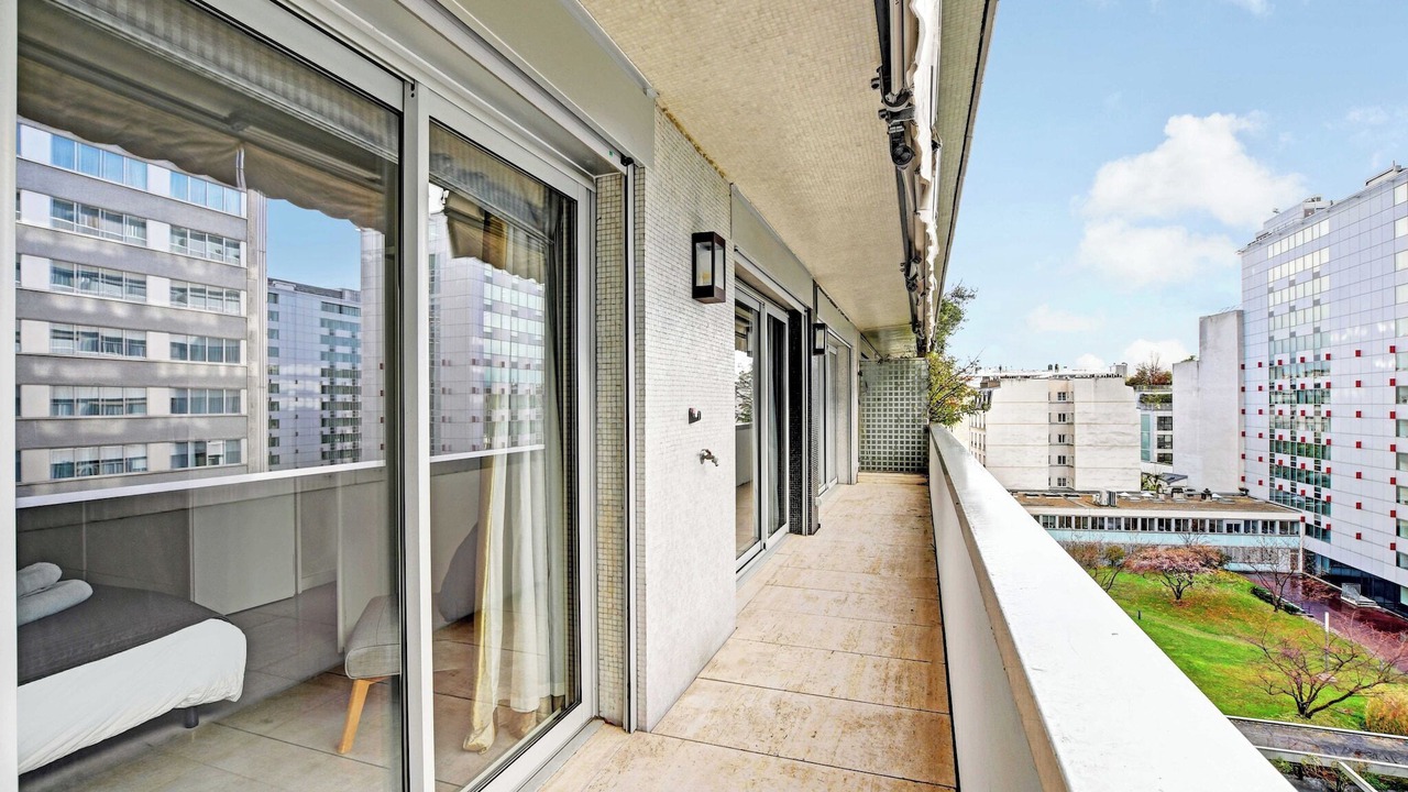 Photo of Others in Grenelle
