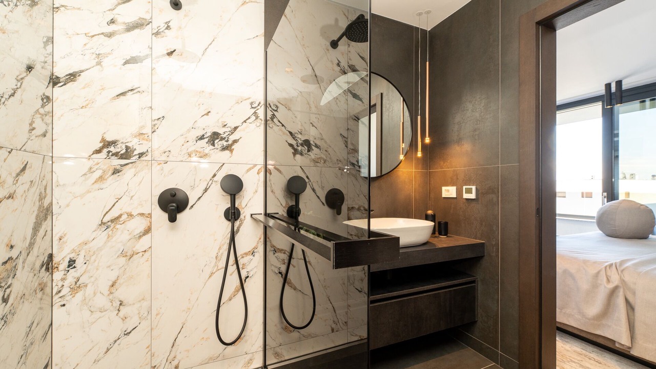 Photo of Bathroom in Vir