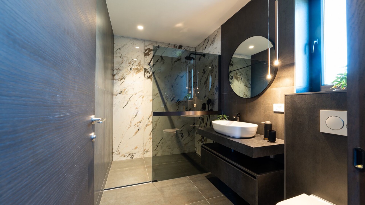Photo of Bathroom in Vir