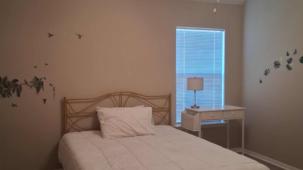 Photo of Bedroom in Clodine