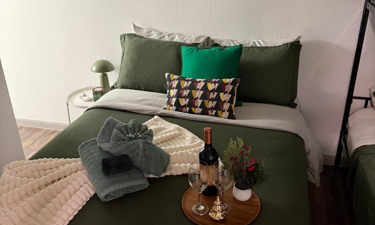 Photo of Bedroom in Braeswood Place