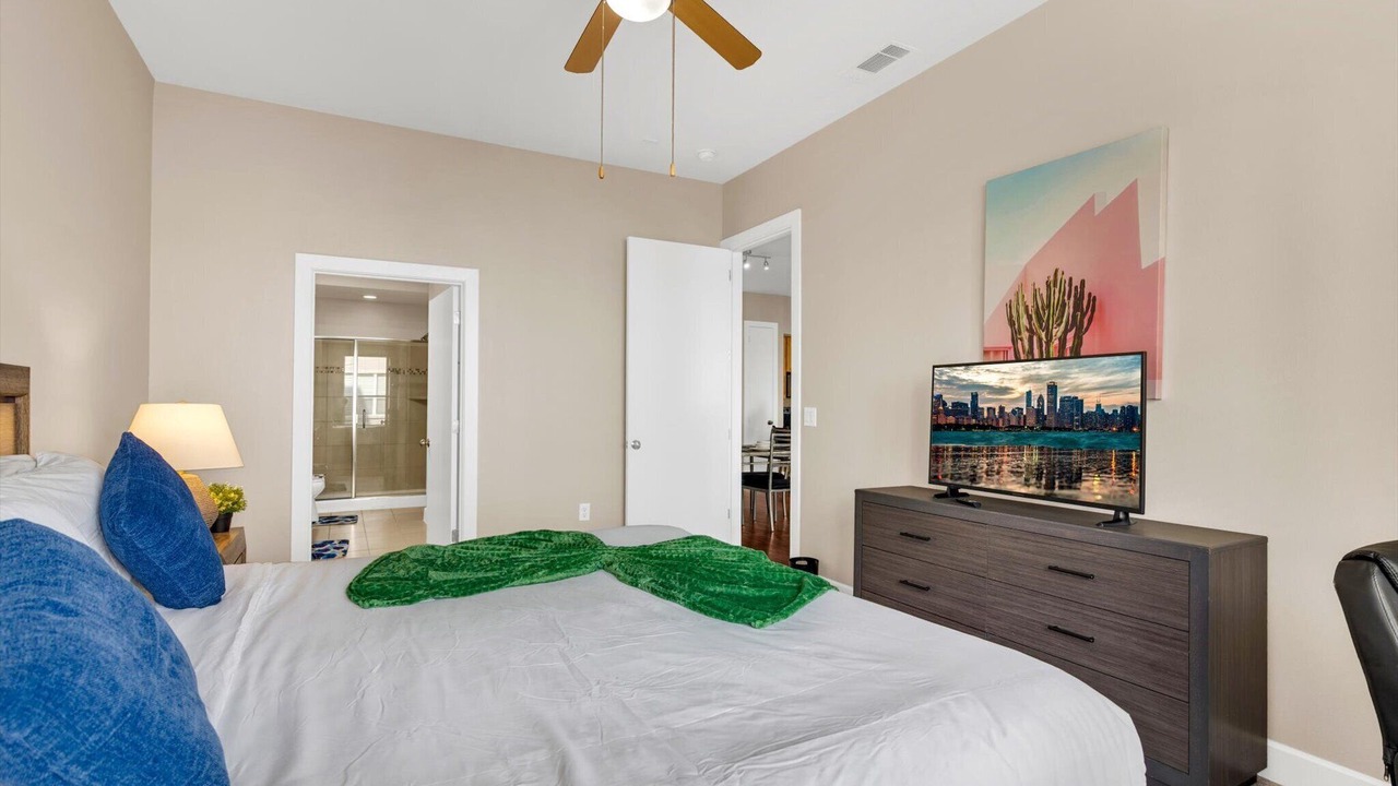 Photo of Bedroom in Memorial