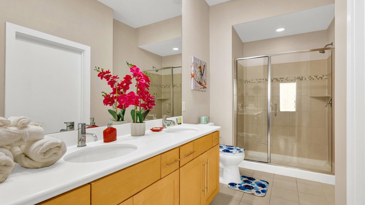 Photo of Bathroom in Memorial