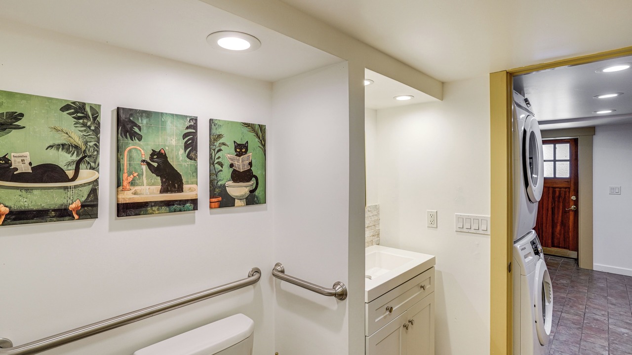 Photo of Bathroom in Athens