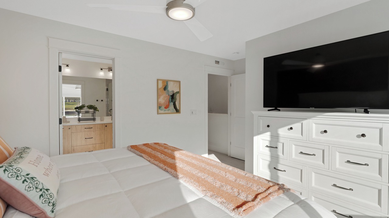 Photo of Bedroom in North Salt Lake