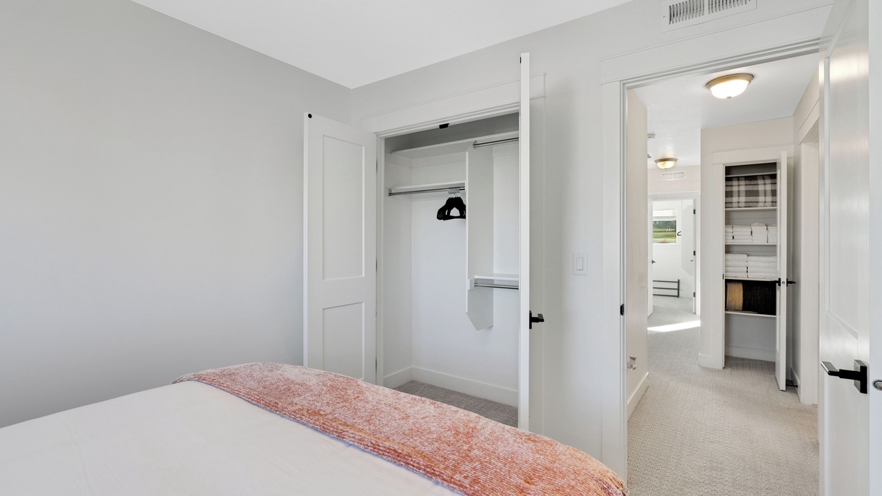 Photo of Bedroom in North Salt Lake