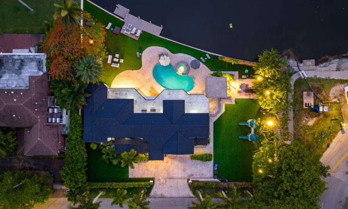 Photo of Outdoor in South Lake