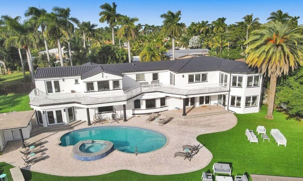 Photo of Outdoor in South Lake