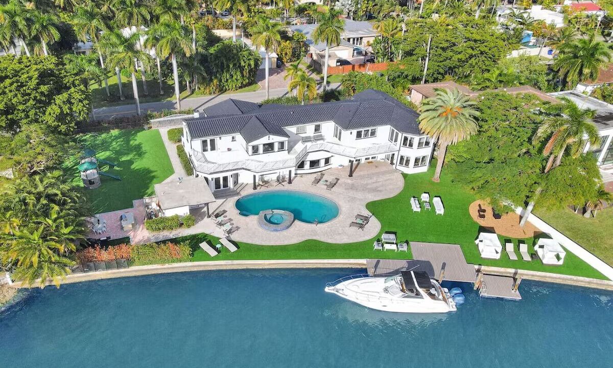 Photo of Outdoor in South Lake