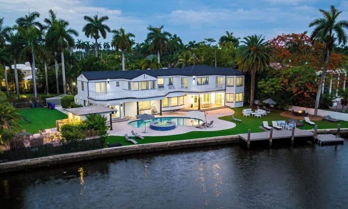 Photo of Outdoor in South Lake