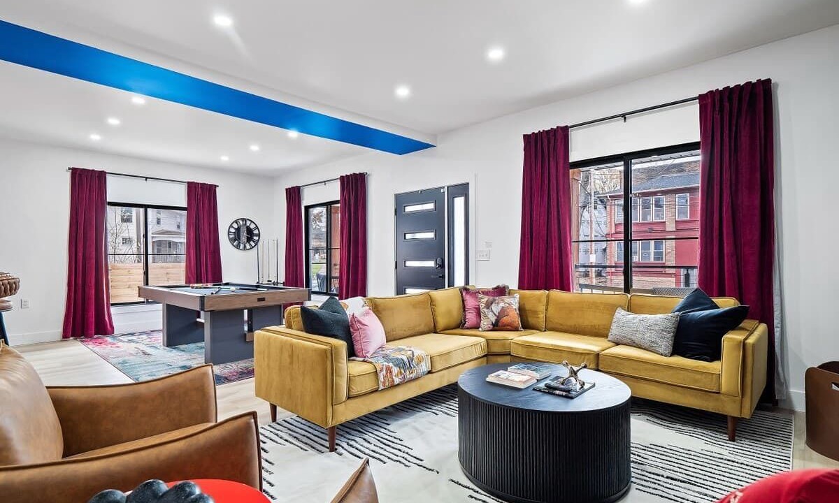 Photo of Bedroom in Highland Square