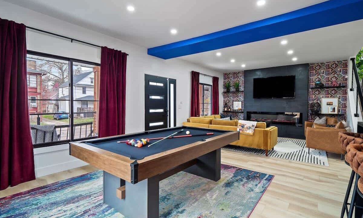 Photo of Outdoor in Highland Square