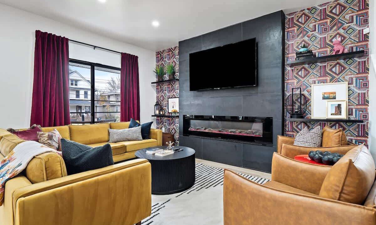 Photo of Bedroom in Highland Square