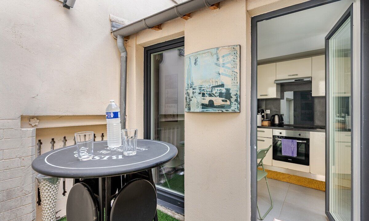 Photo of Outdoor in Louvres