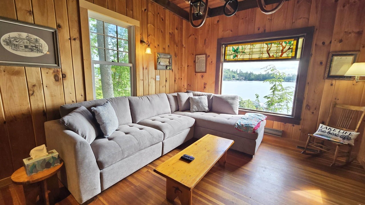 Photo of Bedroom in Sunapee